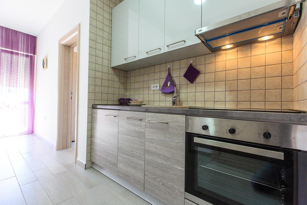 Apartments Aleksic Bar Bagian luar foto